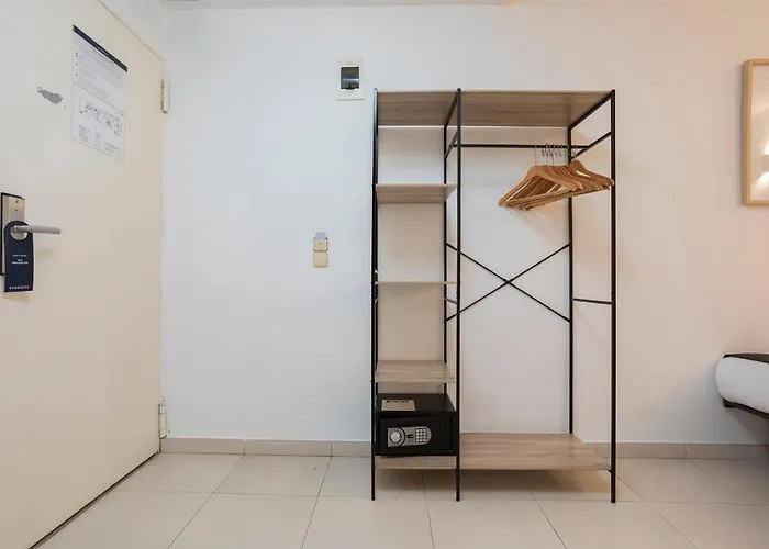 Bedmates Hotel