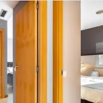 Hotel Bedmates 2*