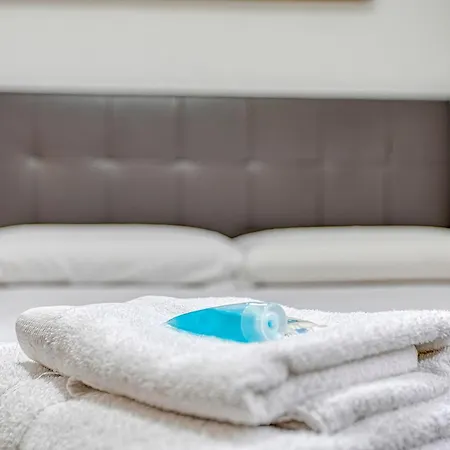 Bedmates 巴塞罗那