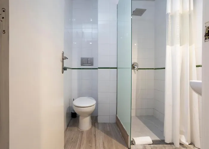 Bedmates 2* Barcelona